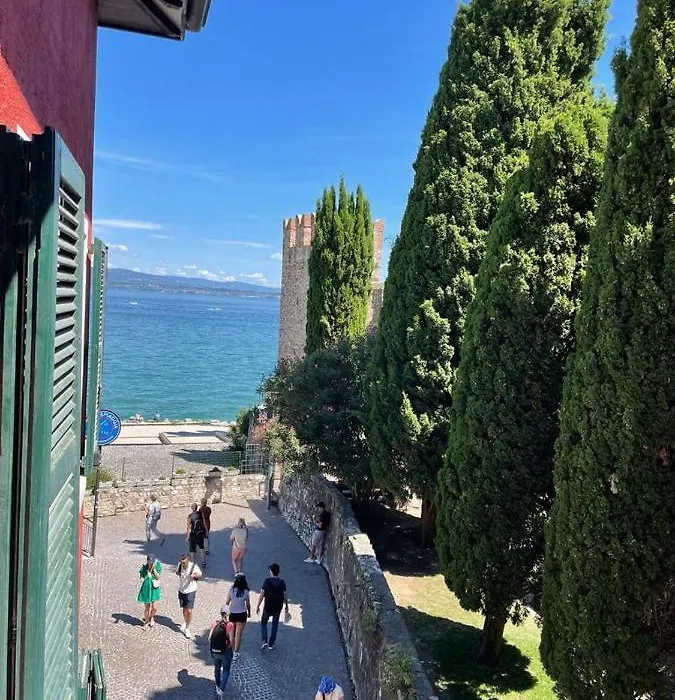 Prestige Sirmione Via Antiche Mura-1